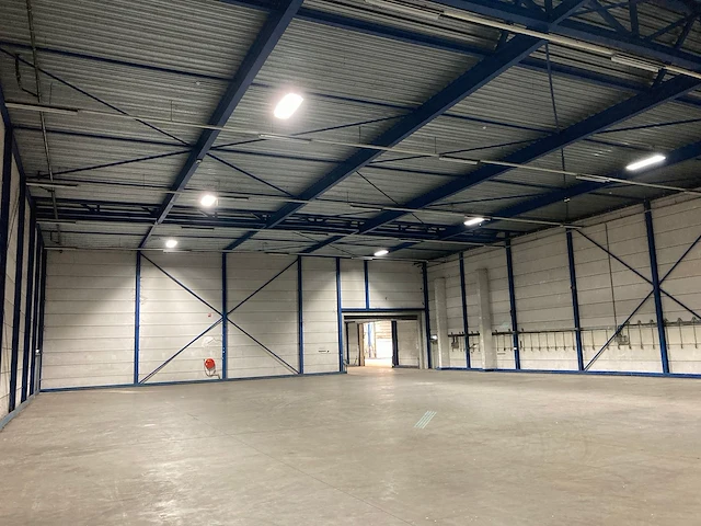 Staalconstructie 27x40 meter - afbeelding 30 van  33