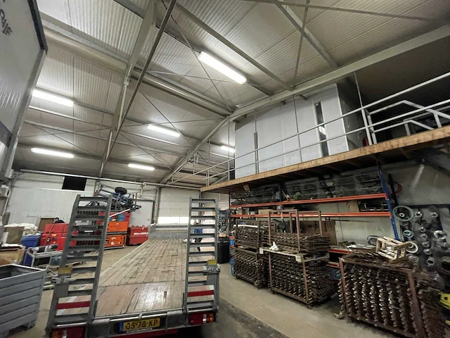 Staalconstructie (28,62x25,50 mtr) (733m2) - afbeelding 2 van  19