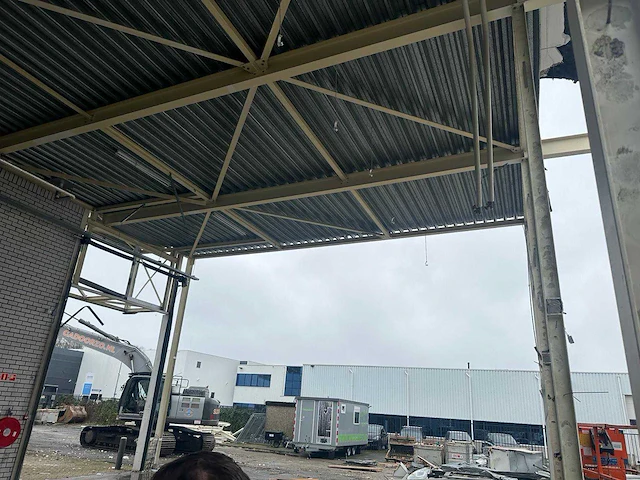 Staalconstructie (28,80x 23,40 mtr) (674m2) - afbeelding 9 van  38