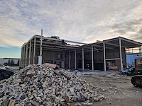 Staalconstructie (28,80x 23,40 mtr) (674m2)