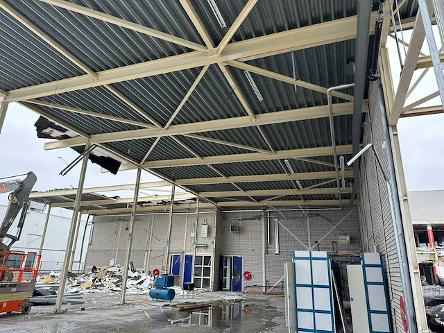 Staalconstructie (28,80x 23,40 mtr) (674m2) - afbeelding 13 van  38