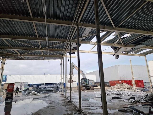 Staalconstructie (28,80x 23,40 mtr) (674m2) - afbeelding 23 van  38