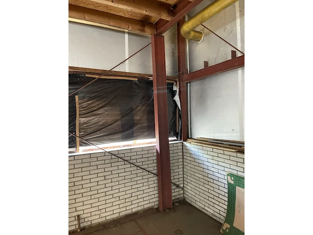 Staalconstructie (290m2) - afbeelding 11 van  19