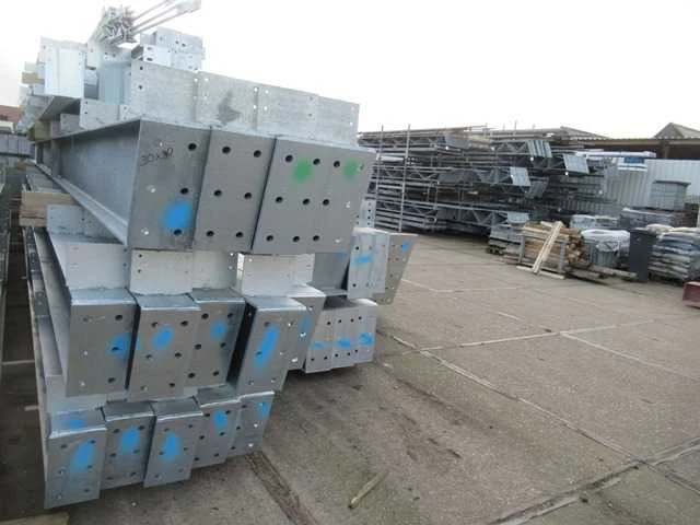 Staalconstructie 30 x 40 meter (1200m2) - afbeelding 2 van  18