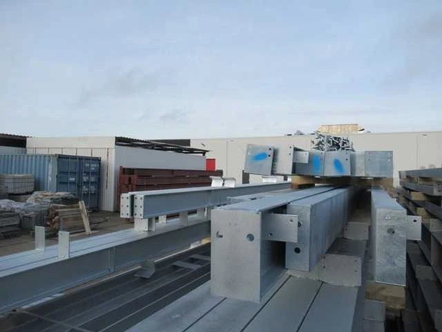 Staalconstructie 30 x 40 meter (1200m2) - afbeelding 17 van  18