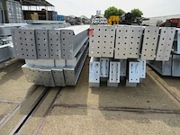 Staalconstructie 30 x 60 meter (1800m2) - afbeelding 32 van  33