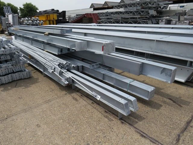 Staalconstructie 30 x 60 meter (1800m2) - afbeelding 6 van  33