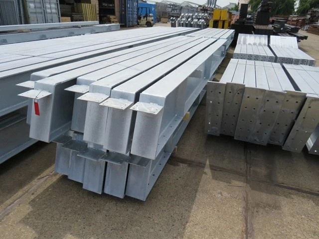 Staalconstructie 30 x 60 meter (1800m2) - afbeelding 31 van  33