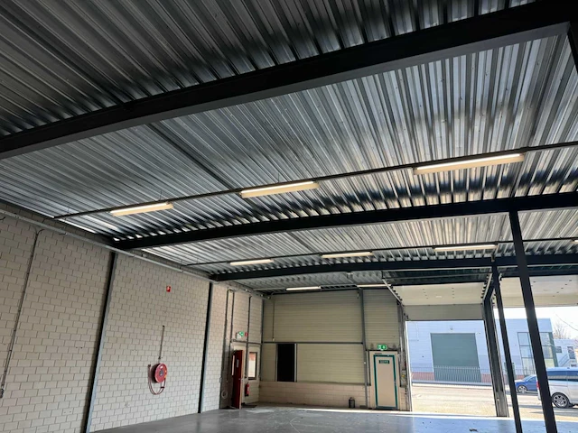 Staalconstructie (30x35 mtr) (1050m2) - afbeelding 4 van  36