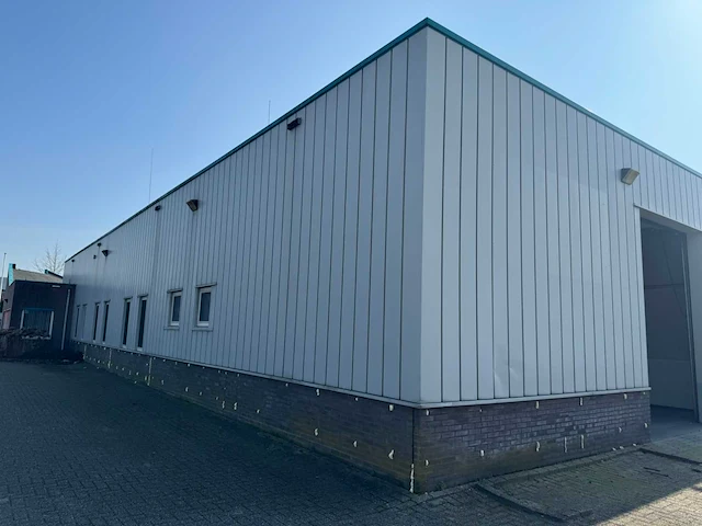 Staalconstructie (30x35 mtr) (1050m2) - afbeelding 12 van  36