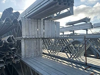Staalconstructie (32,00x112,50 mtr) (3600m2) - afbeelding 40 van  55
