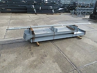 Staalconstructie 5.30 x 12.00 meter (64m2) - afbeelding 1 van  9