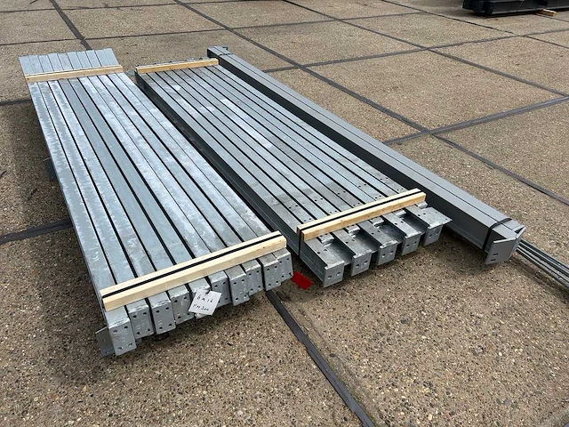 Staalconstructie 6.00 x 16.00 meter (96m2) - afbeelding 1 van  9