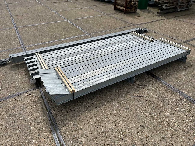 Staalconstructie 6.00 x 16.00 meter (96m2) - afbeelding 3 van  9