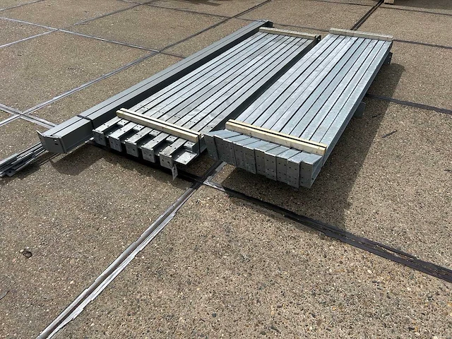 Staalconstructie 6.00 x 16.00 meter (96m2) - afbeelding 5 van  9