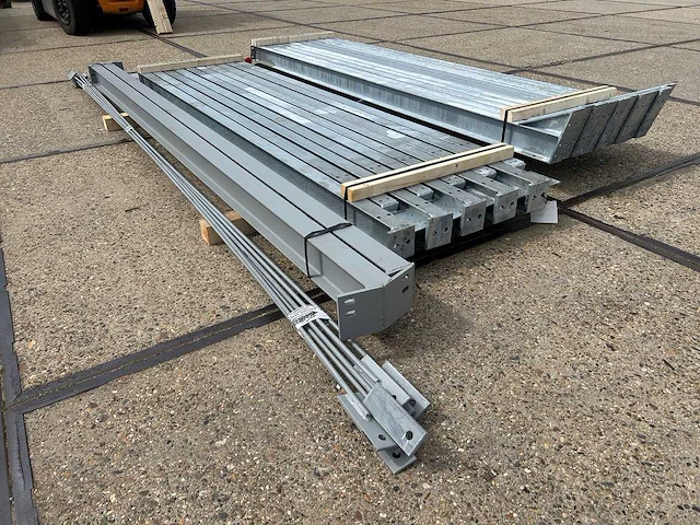 Staalconstructie 6.00 x 16.00 meter (96m2) - afbeelding 7 van  9