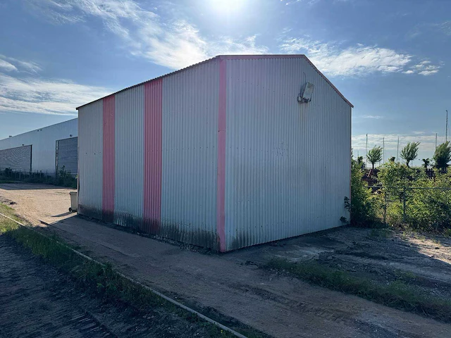 Staalconstructie (7,00x9,00 mtr) (63m²) - afbeelding 12 van  15