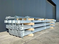 Staalconstructie 8 x 12 (ca. 96m²) - afbeelding 1 van  2