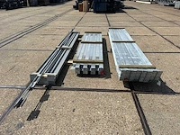 Staalconstructie 8 x 12 meter (96m2) - afbeelding 5 van  10