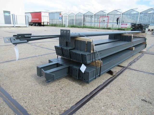 Staalconstructie 8 x 12 meter (96m2) - afbeelding 1 van  12