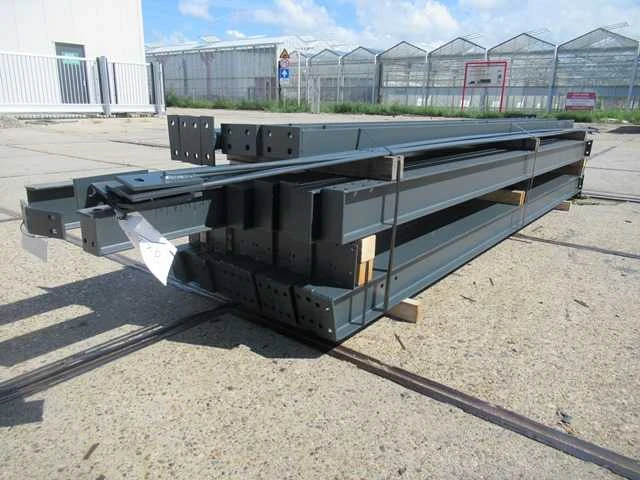 Staalconstructie 8 x 16 meter (128m2) - afbeelding 1 van  12