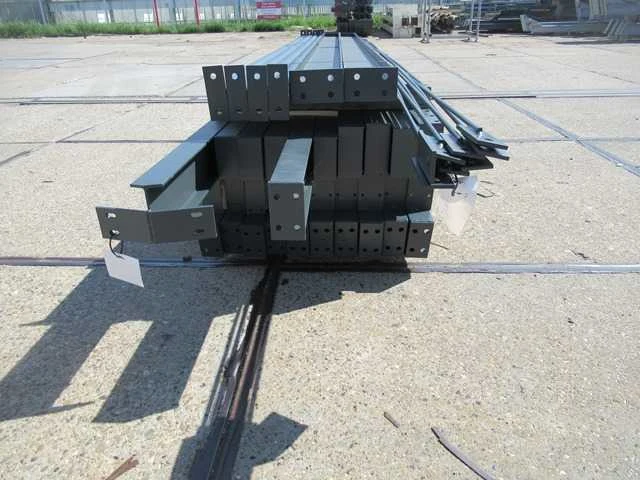 Staalconstructie 8 x 16 meter (128m2) - afbeelding 7 van  12
