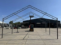 Staalconstructie (8 x 30 mtr) (240m2) - afbeelding 17 van  18