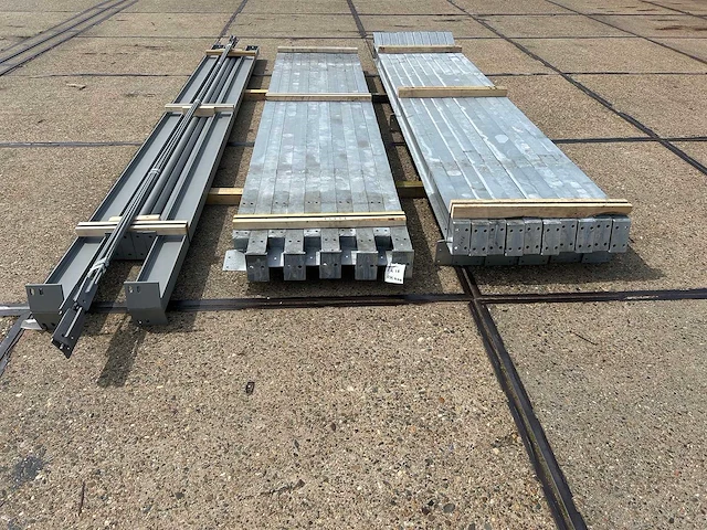 Staalconstructie 8.00 x 16.00 meter (128m2) - afbeelding 1 van  9