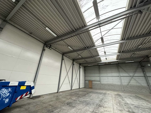 Staalconstructie (928m2) - afbeelding 11 van  16