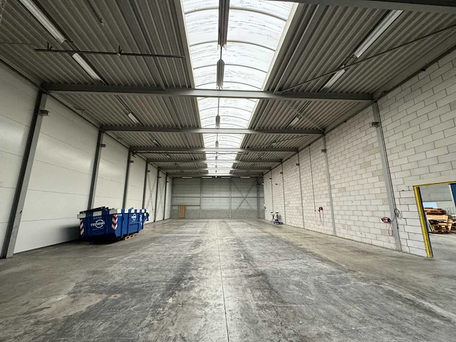 Staalconstructie (928m2) - afbeelding 13 van  16