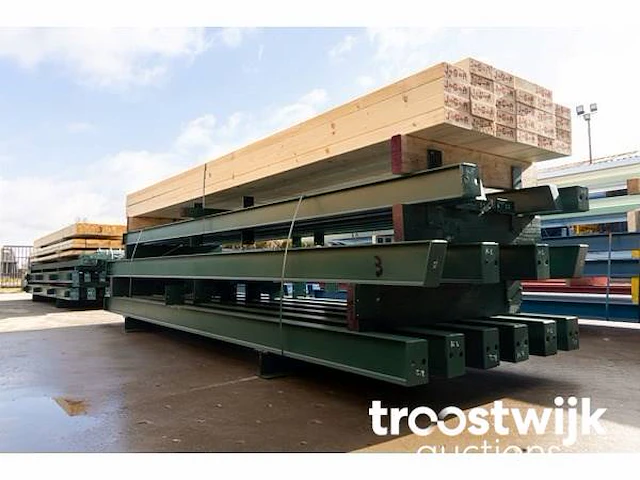 Staalconstructie 9,2x24 meter (ca. 220 m2) - afbeelding 6 van  11