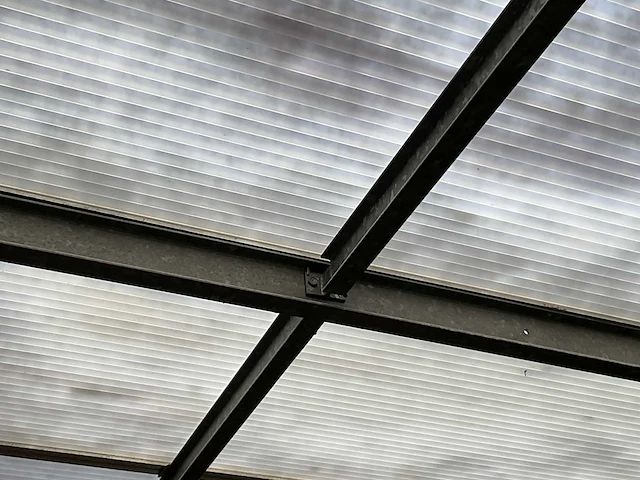 Staalconstructie (9,70 x 5,63 mtr) (54,60m2) - afbeelding 19 van  29
