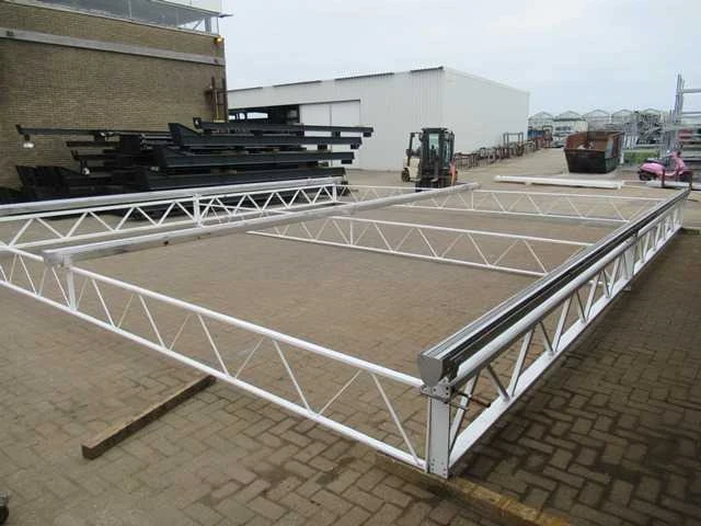 Staalconstructie carport overkapping 8 x 9 meter (72m2) - afbeelding 4 van  14