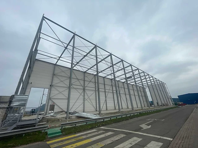 Staalconstructie hallen combinatie kavels 15-16-17 - afbeelding 9 van  25