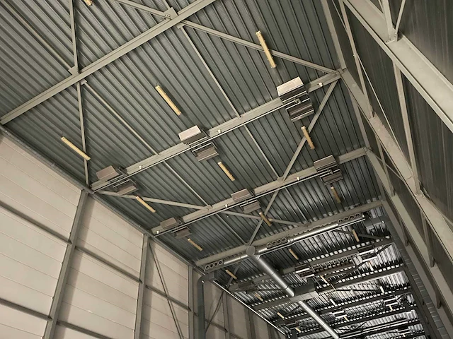 Staalconstructie hallen combinatie kavels 15-16-17 - afbeelding 24 van  25
