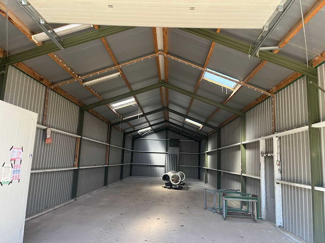 Staalconstructie / loods 7,00 x 25,00 mtr (175m2) - afbeelding 5 van  11