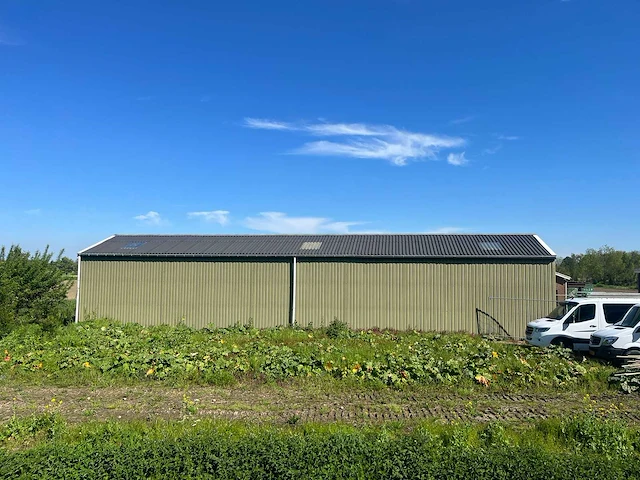 Staalconstructie / loods 7,00 x 25,00 mtr (175m2) - afbeelding 8 van  11