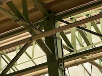Staalconstructie met dak (15,00x58,80mtr) (882m2) - afbeelding 15 van  21
