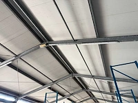 Staalconstructie met dak en deur (11,50x31,50 mtr) (363m2) - afbeelding 3 van  21