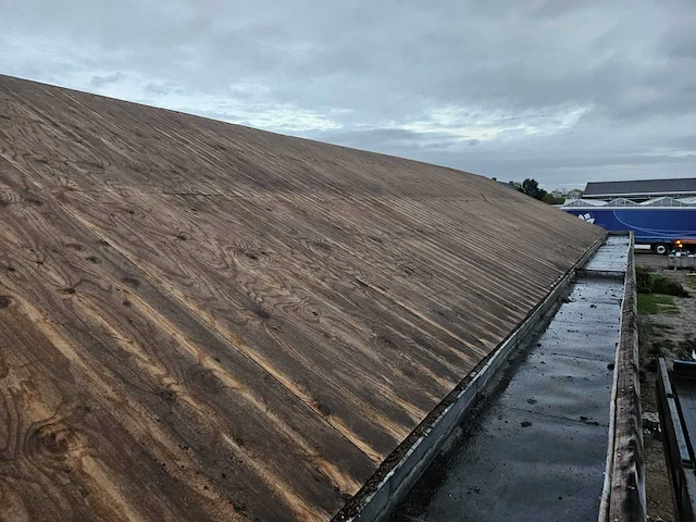 Staalconstructie met entresolvloer (10x 20 mtr) (200m2) - afbeelding 8 van  27