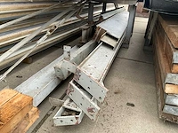 Staalconstructie met entresolvloer (10x 20 mtr) (200m2) - afbeelding 14 van  27