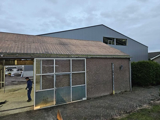 Staalconstructie met entresolvloer (10x 20 mtr) (200m2) - afbeelding 12 van  27