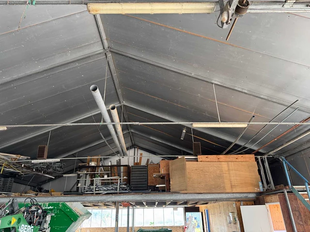 Staalconstructie met zolder & pv-installatie (14,70x20,00 mtr) (294m2) - afbeelding 15 van  33