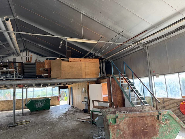 Staalconstructie met zolder & pv-installatie (14,70x20,00 mtr) (294m2) - afbeelding 16 van  33