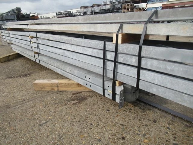 Staalconstructie platdak 4.70 x 12.00 meter (56m2) - afbeelding 4 van  7