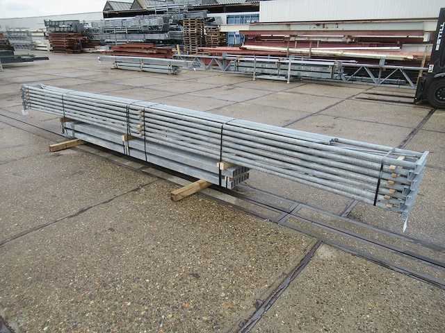 Staalconstructie platdak 6.40 x 24.00 meter (154m2) - afbeelding 2 van  8