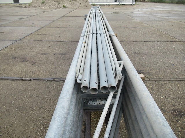 Staalconstructie platdak 6.40 x 24.00 meter (154m2) - afbeelding 5 van  8