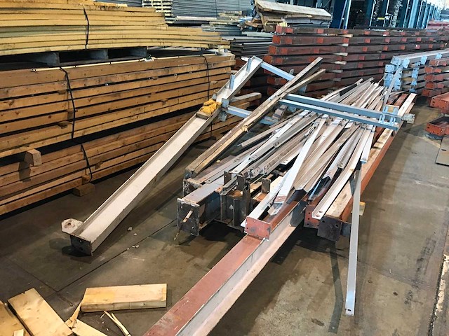 Staalconstructies (2x) - afbeelding 7 van  20