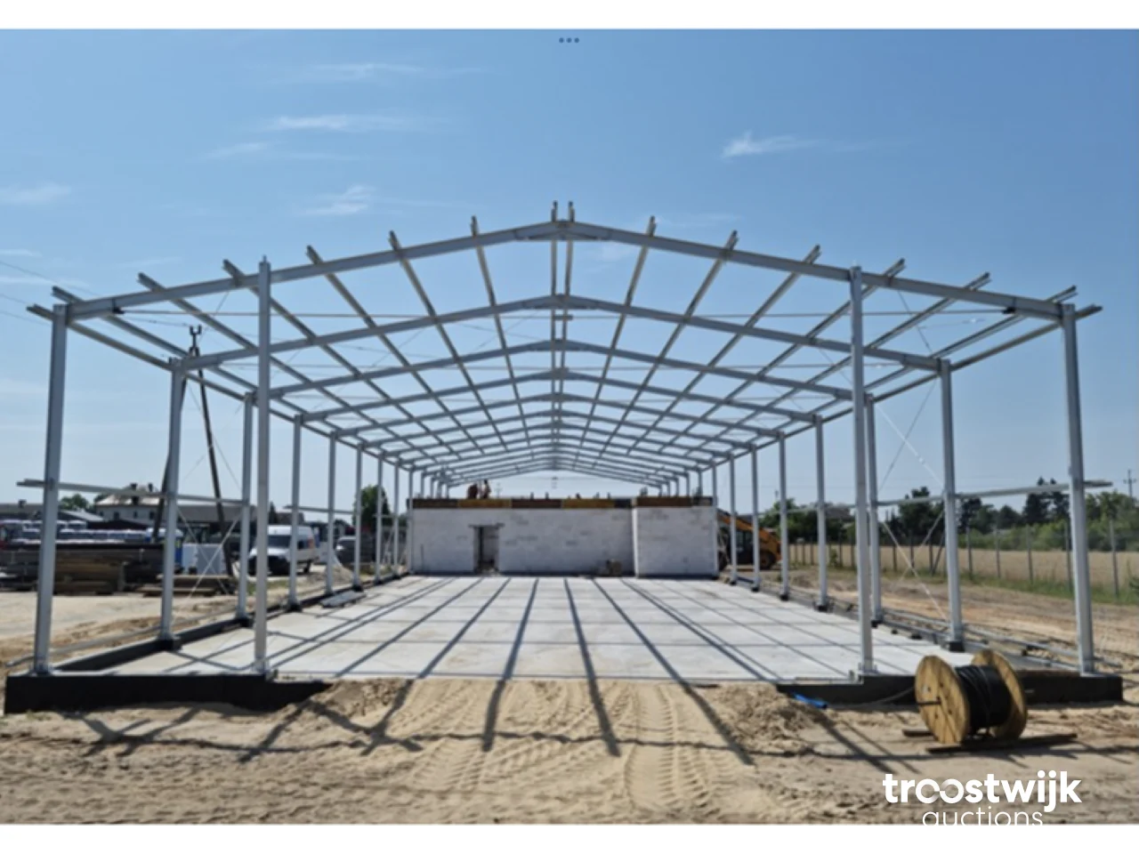 Staalconstructies, kassen, loodsen, profielstaal en isolatie