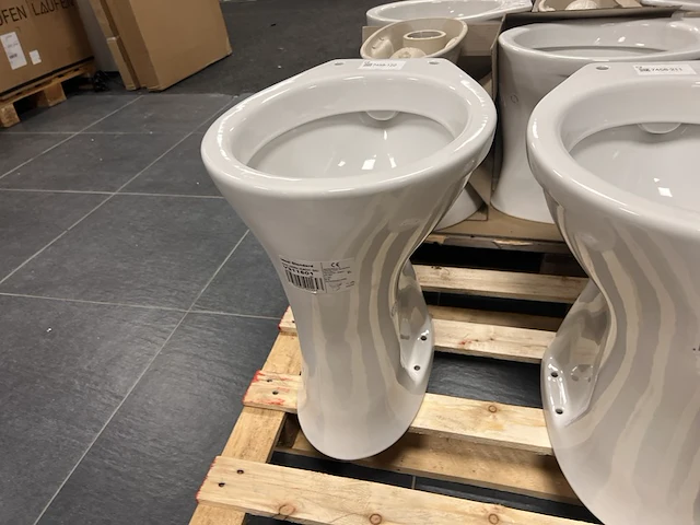 Staand toilet verhoogd - afbeelding 2 van  4